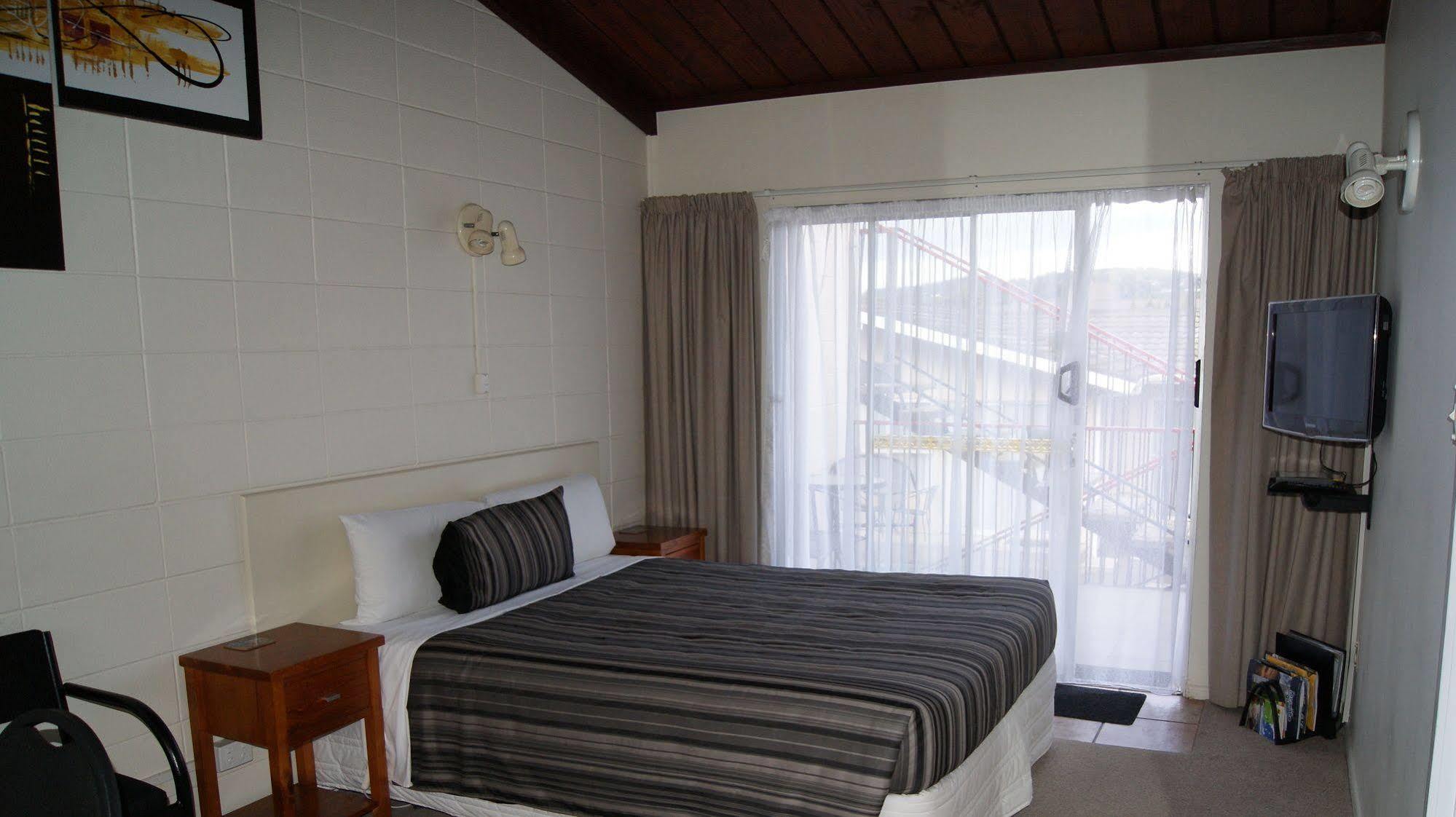 Tourist Court Motel Whakatane Eksteriør billede